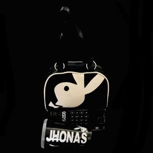 PLAYBOY BLACK WHITE  CLASSIIC PURSE